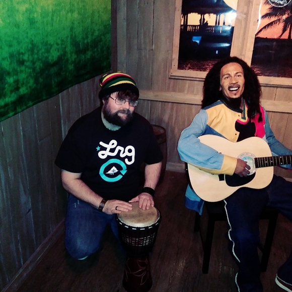 Meet your Posher, Joe - Picture 1 of 2